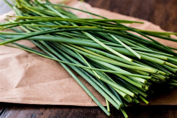 tác dụng của lá hẹ